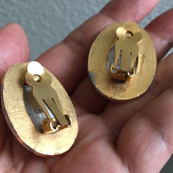 🖤Vtg MARESCA Rare clip earrings - Picture 8 of 15